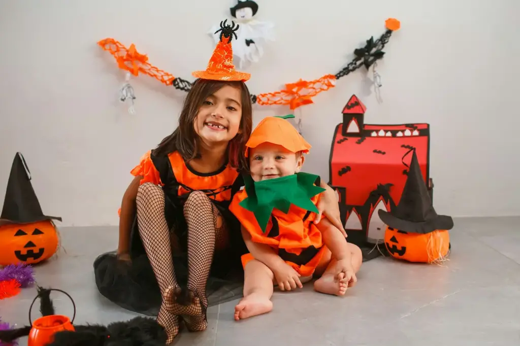 Easy No Sew Halloween Costume Accessories